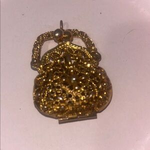 Elegant Gold Pendant